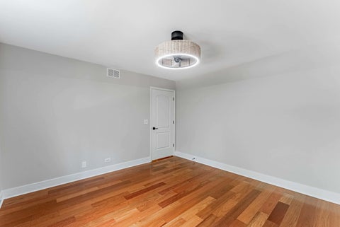 Tiny photo for 307 Abington Woods Drive, Aurora, IL 60502 (MLS # 12656921)