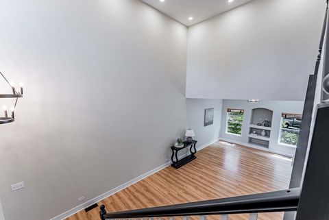 Tiny photo for 307 Abington Woods Drive, Aurora, IL 60502 (MLS # 12656921)