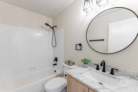 Tiny photo for 307 Abington Woods Drive, Aurora, IL 60502 (MLS # 12656921)