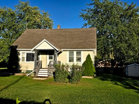 Photo of 3107 Union Avenue, Steger, IL 60475 (MLS # 12487882) Photo of 3107 Union Avenue, Steger, IL 60475 (MLS # 12487882)