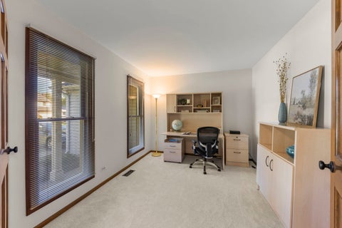 Tiny photo for 516 Bovidae Circle, Naperville, IL 60565 (MLS # 12770895)