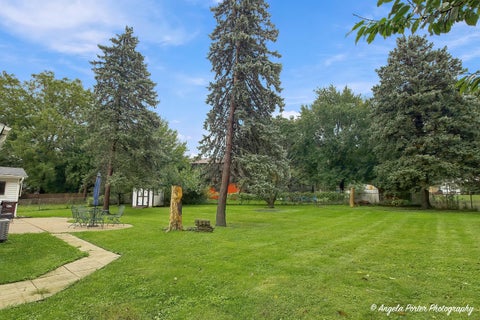 Tiny photo for 1015 Somerset MALL, McHenry, IL 60050 (MLS # 12748462)