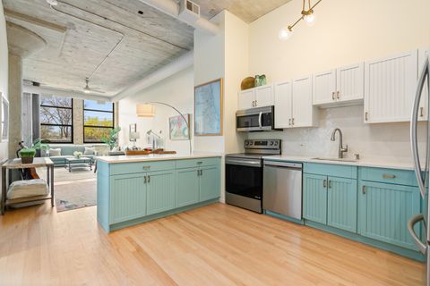 Tiny photo for 1800 W Roscoe Street #316, Chicago, IL 60657 (MLS # 12613220)