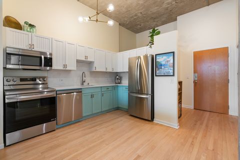 Tiny photo for 1800 W Roscoe Street #316, Chicago, IL 60657 (MLS # 12613220)