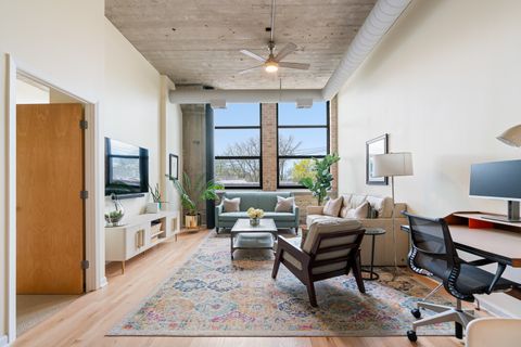 Tiny photo for 1800 W Roscoe Street #316, Chicago, IL 60657 (MLS # 12613220)