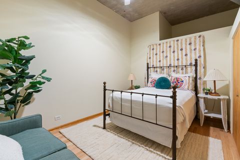 Tiny photo for 1800 W Roscoe Street #316, Chicago, IL 60657 (MLS # 12613220)