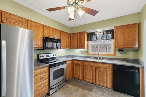 Tiny photo for 1427 18th Avenue, Silvis, IL 61282 (MLS # 12602105)