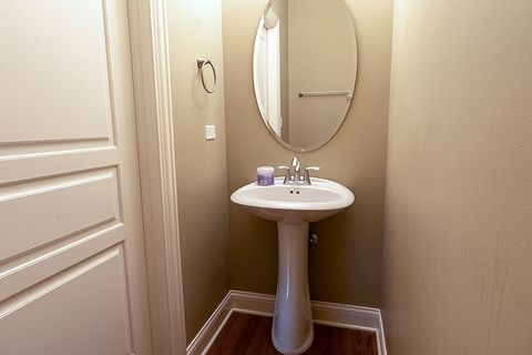 Tiny photo for 955 W 37th Street #8, Chicago, IL 60609 (MLS # 12621859)