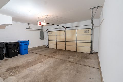 Tiny photo for 955 W 37th Street #8, Chicago, IL 60609 (MLS # 12621859)