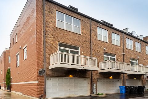 Tiny photo for 955 W 37th Street #8, Chicago, IL 60609 (MLS # 12621859)