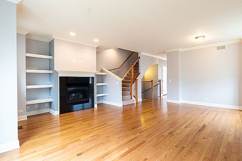Tiny photo for 955 W 37th Street #8, Chicago, IL 60609 (MLS # 12621859)