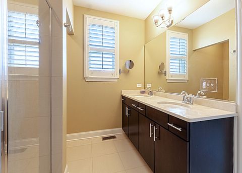 Tiny photo for 955 W 37th Street #8, Chicago, IL 60609 (MLS # 12621859)