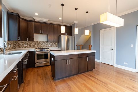 Tiny photo for 955 W 37th Street #8, Chicago, IL 60609 (MLS # 12621859)