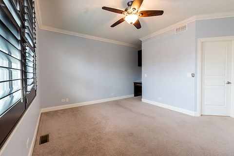 Tiny photo for 955 W 37th Street #8, Chicago, IL 60609 (MLS # 12621859)