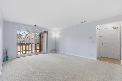 Tiny photo for 202 Glengarry Drive #206, Bloomingdale, IL 60108 (MLS # 12594646)