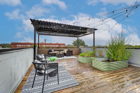 Tiny photo for 3115 W Lyndale Street #2, Chicago, IL 60647 (MLS # 12463440)