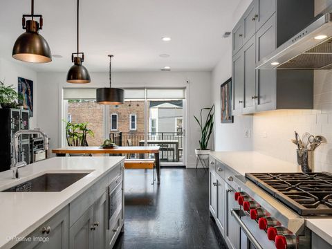 Tiny photo for 2922 N Sheffield Avenue #3, Chicago, IL 60657 (MLS # 12593099)