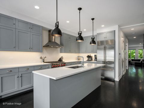 Tiny photo for 2922 N Sheffield Avenue #3, Chicago, IL 60657 (MLS # 12593099)