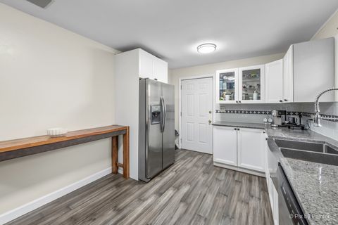 Tiny photo for 34820 N Holman Avenue, Ingleside, IL 60041 (MLS # 12634494)