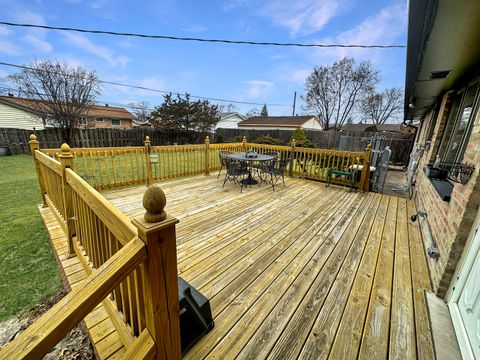 Tiny photo for 9112 Homestead Lane, Bridgeview, IL 60455 (MLS # 12583576)