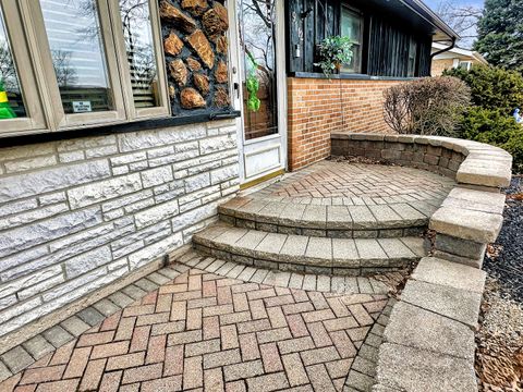 Tiny photo for 9112 Homestead Lane, Bridgeview, IL 60455 (MLS # 12583576)