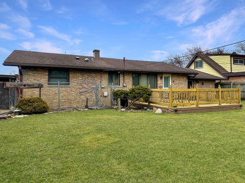 Tiny photo for 9112 Homestead Lane, Bridgeview, IL 60455 (MLS # 12583576)