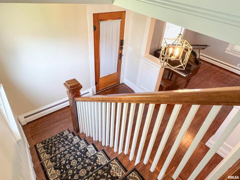 Tiny photo for 102 SE FRONT Street, Dongola, IL 62926 (MLS # EB459546)