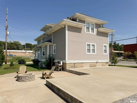 Tiny photo for 102 SE FRONT Street, Dongola, IL 62926 (MLS # EB459546)
