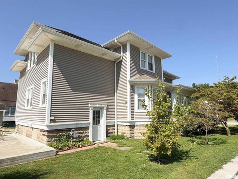 Tiny photo for 102 SE FRONT Street, Dongola, IL 62926 (MLS # EB459546)