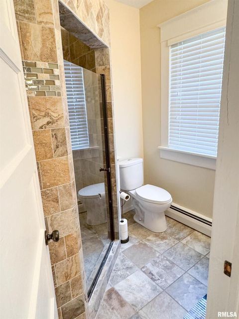 Tiny photo for 102 SE FRONT Street, Dongola, IL 62926 (MLS # EB459546)