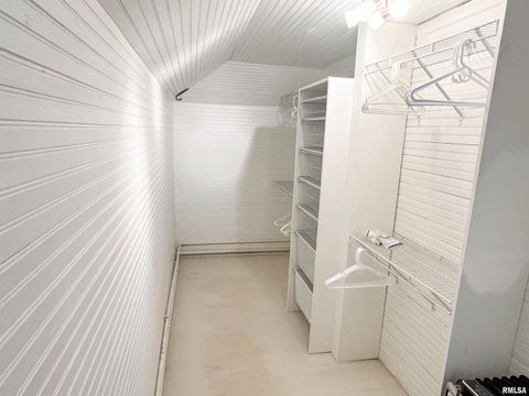 Tiny photo for 102 SE FRONT Street, Dongola, IL 62926 (MLS # EB459546)