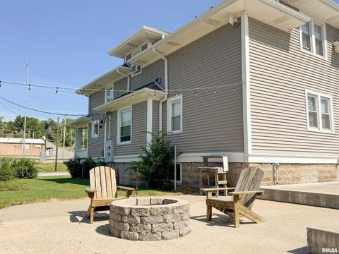 Tiny photo for 102 SE FRONT Street, Dongola, IL 62926 (MLS # EB459546)