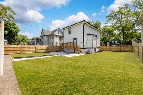 Tiny photo for 1508 S 7th Avenue, Maywood, IL 60153 (MLS # 12693903)