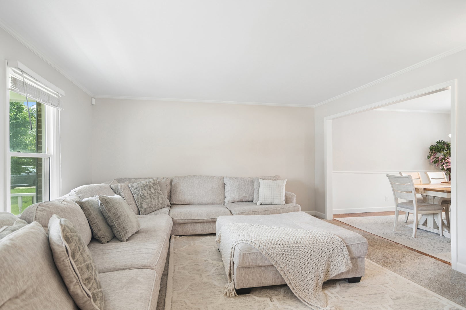 988 Newbury Drive
