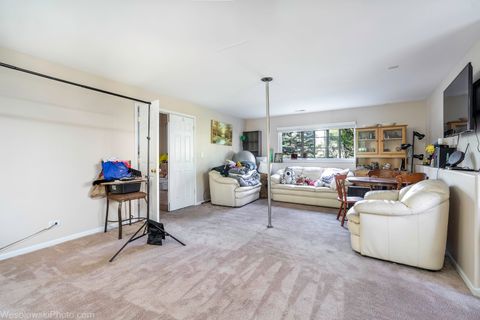 Tiny photo for 644 S Rosehall Lane #644, Round Lake, IL 60073 (MLS # 12499821)