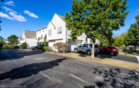 Tiny photo for 644 S Rosehall Lane #644, Round Lake, IL 60073 (MLS # 12499821)