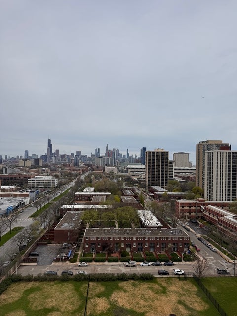 Tiny photo for 2901 S Michigan Avenue #1610, Chicago, IL 60616 (MLS # 12714851)