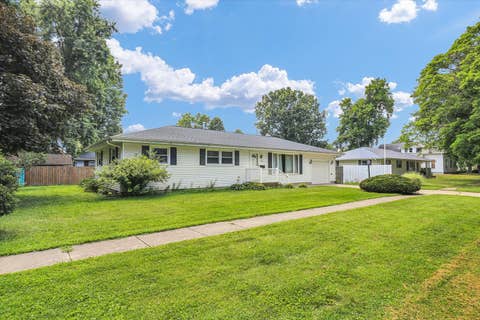 Tiny photo for 207 E Ensey Street, Tuscola, IL 61953 (MLS # 12704801)