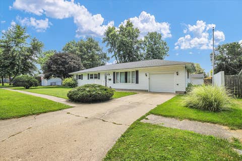 Tiny photo for 207 E Ensey Street, Tuscola, IL 61953 (MLS # 12704801)