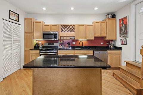Tiny photo for 3515 W Medill Avenue #G, Chicago, IL 60647 (MLS # 12745953)