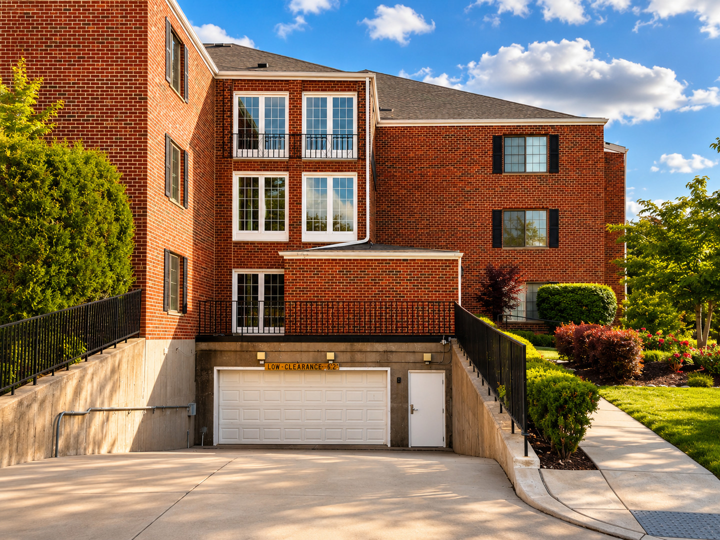 520 Biesterfield Road 209