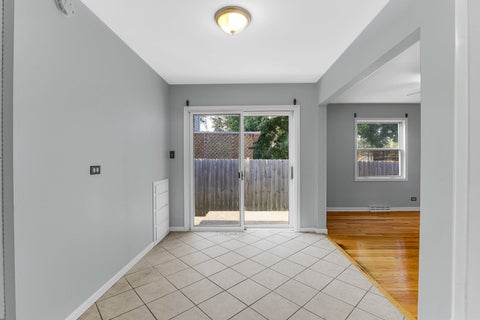 Tiny photo for 5455 S Catherine Avenue, Countryside, IL 60525 (MLS # 12745262)