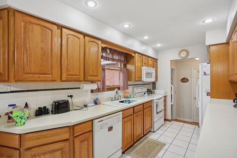 Tiny photo for 8608 W 145th Street, Orland Park, IL 60462 (MLS # 12500210)