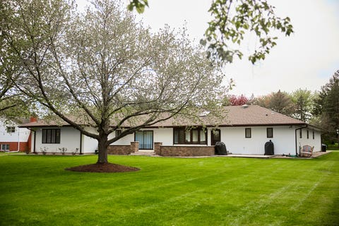 Tiny photo for 23378 N Apple Hill Lane, Lincolnshire, IL 60069 (MLS # 12732217)