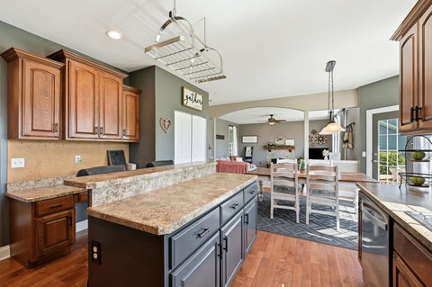 Tiny photo for 25443 Prairiewood Lane, Shorewood, IL 60404 (MLS # 12724089)