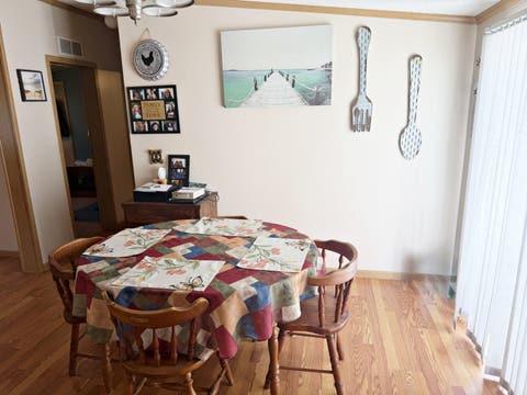 Tiny photo for 5 Southland Drive, Metropolis, IL 62960 (MLS # 12670893)