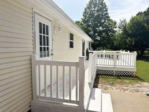 Tiny photo for 5 Southland Drive, Metropolis, IL 62960 (MLS # 12670893)