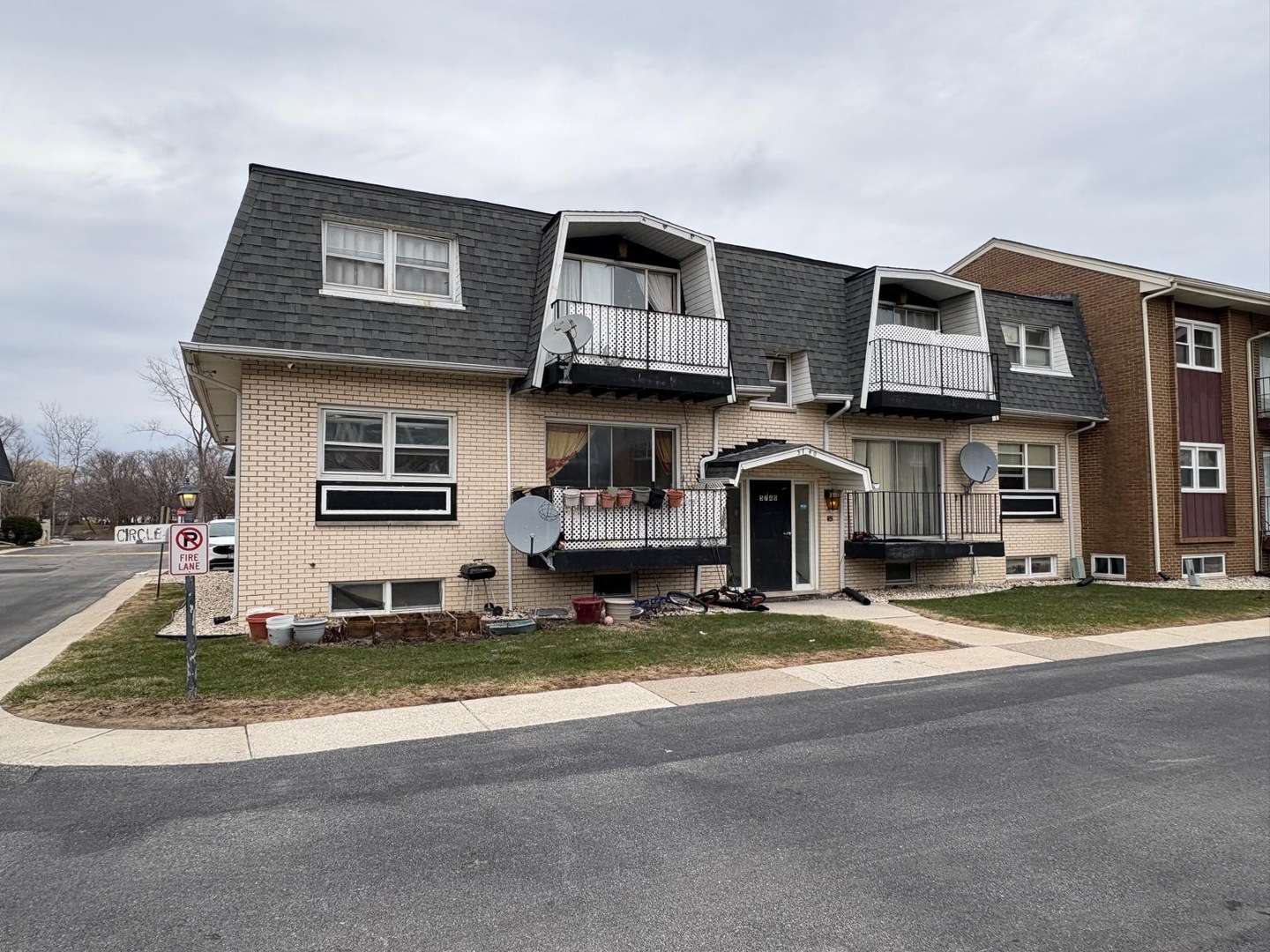 5740 Circle Drive