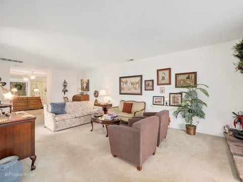 Tiny photo for 1S055 Spring Road #2C, Oakbrook Terrace, IL 60181 (MLS # 12651397)