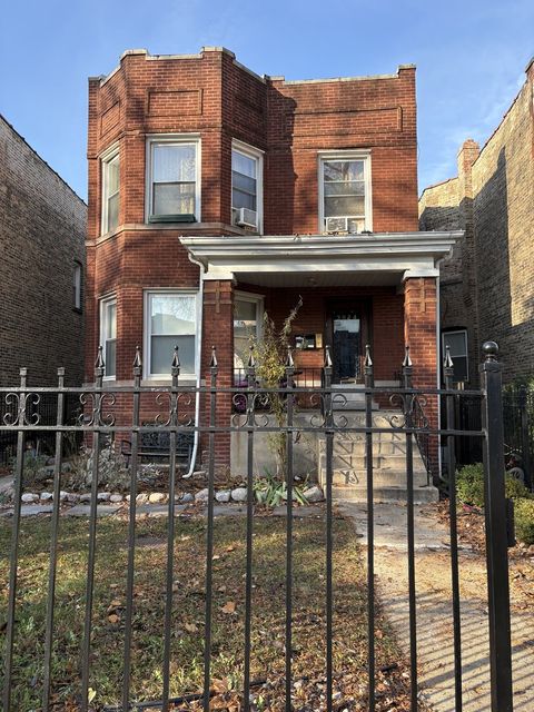 3924 N Sawyer Avenue Chicago IL 60618